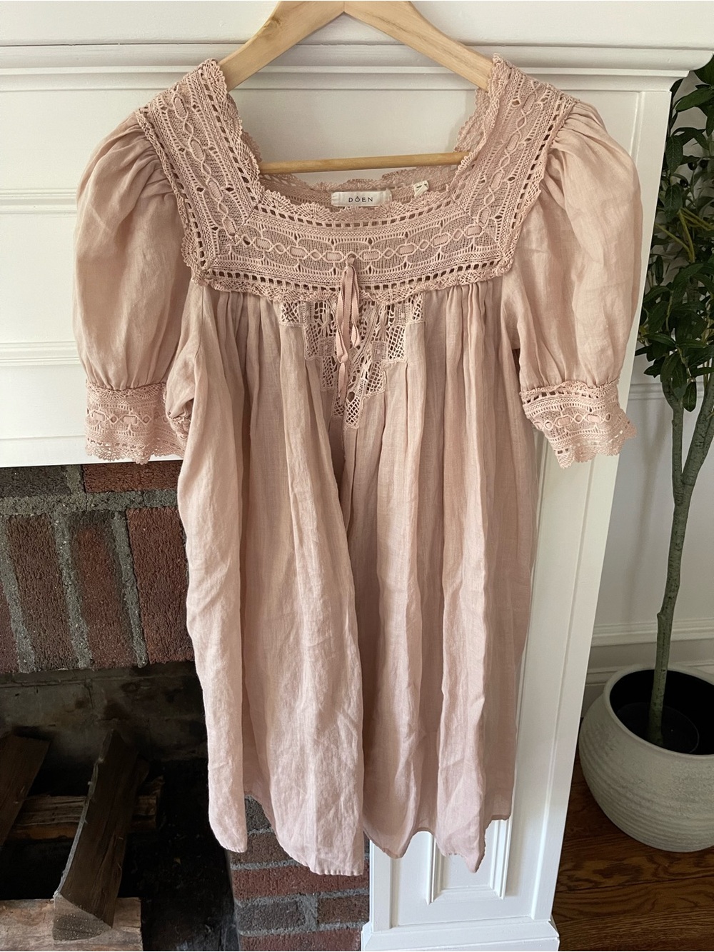 Doen navan Dress small guc